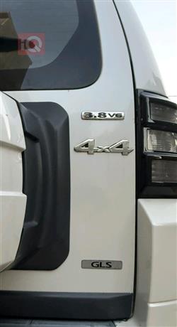 ميتسوبيشي باجيرو